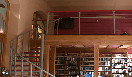 Átadták a megye egyik legkorszerűbb ifjúsági könyvtárát 